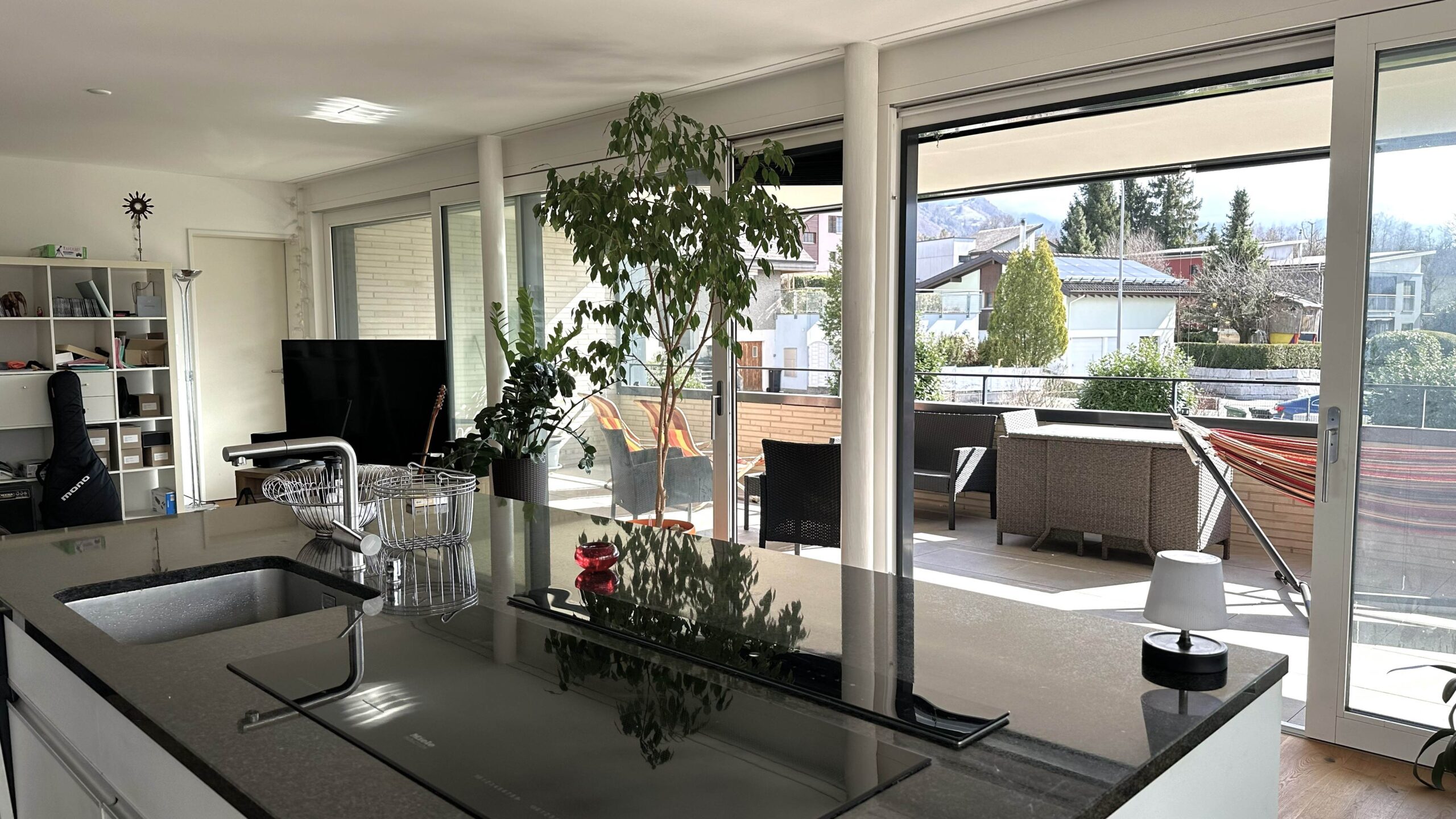 02 Blick auf Terrasse